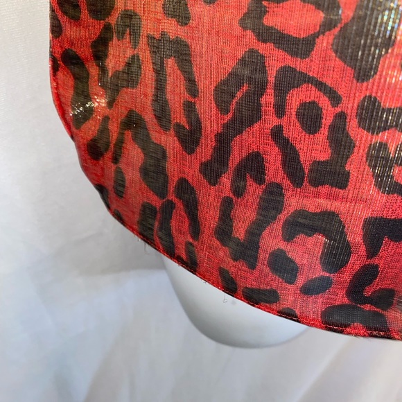 Alice + Olivia Leopard Print Silk  Top - Picture 7 of 11